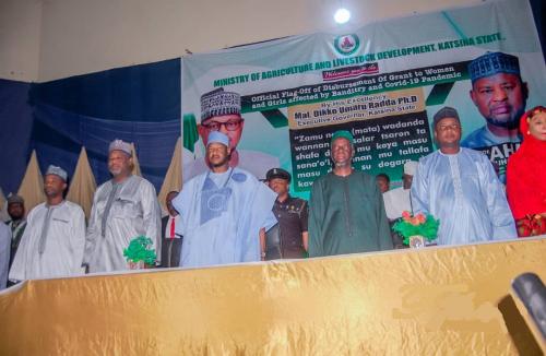 A cross section of the high table personalities with the governor in the middle