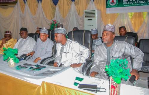 A cross section of the high table